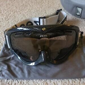 ZEAL Detonator ZB + Polar + NO FOG Ski Goggles — DISCONTINUED - Great Shape!
